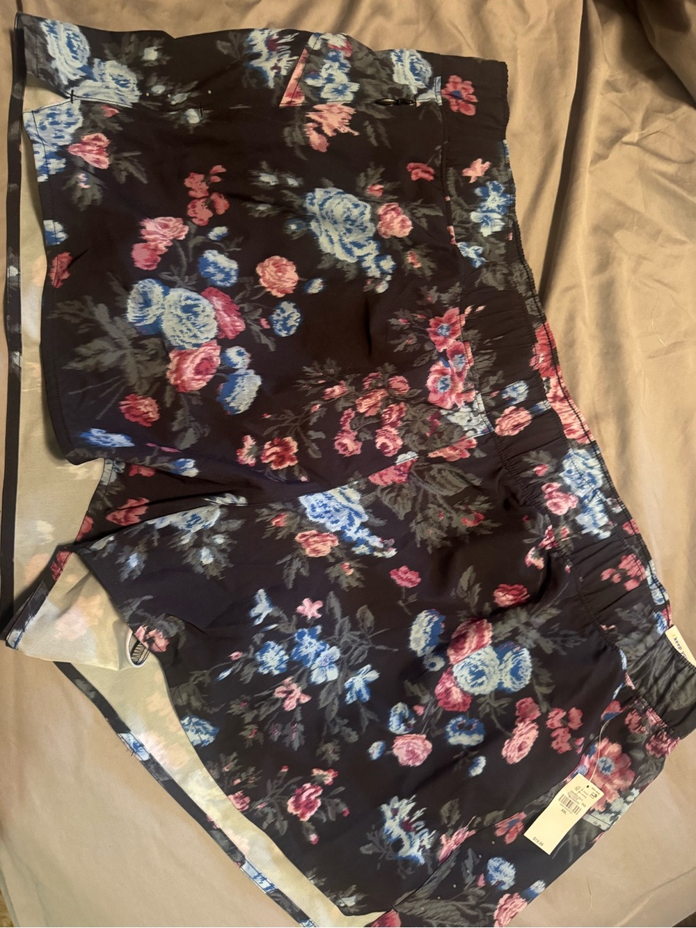 Floral Print Women's Black Athletic Shorts